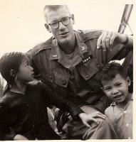 Hugh Savage with Vietnamese children, 1966